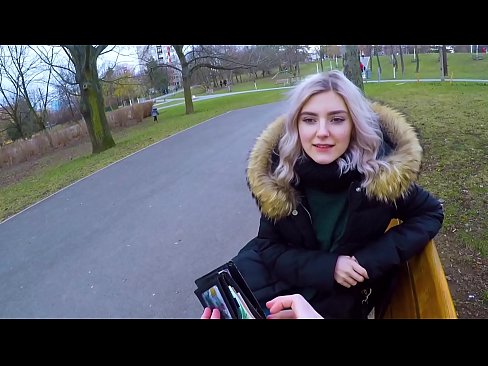 ❤️ Акча үчүн чоочун адамдын ысык спермасын жутат - минет паркта Эва Элфи ️❌ Супер секс боюнча бизде ☑